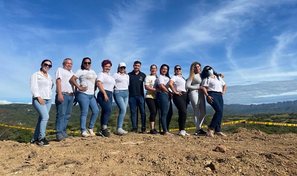 NUESTRO EQUIPO COMERCIAL